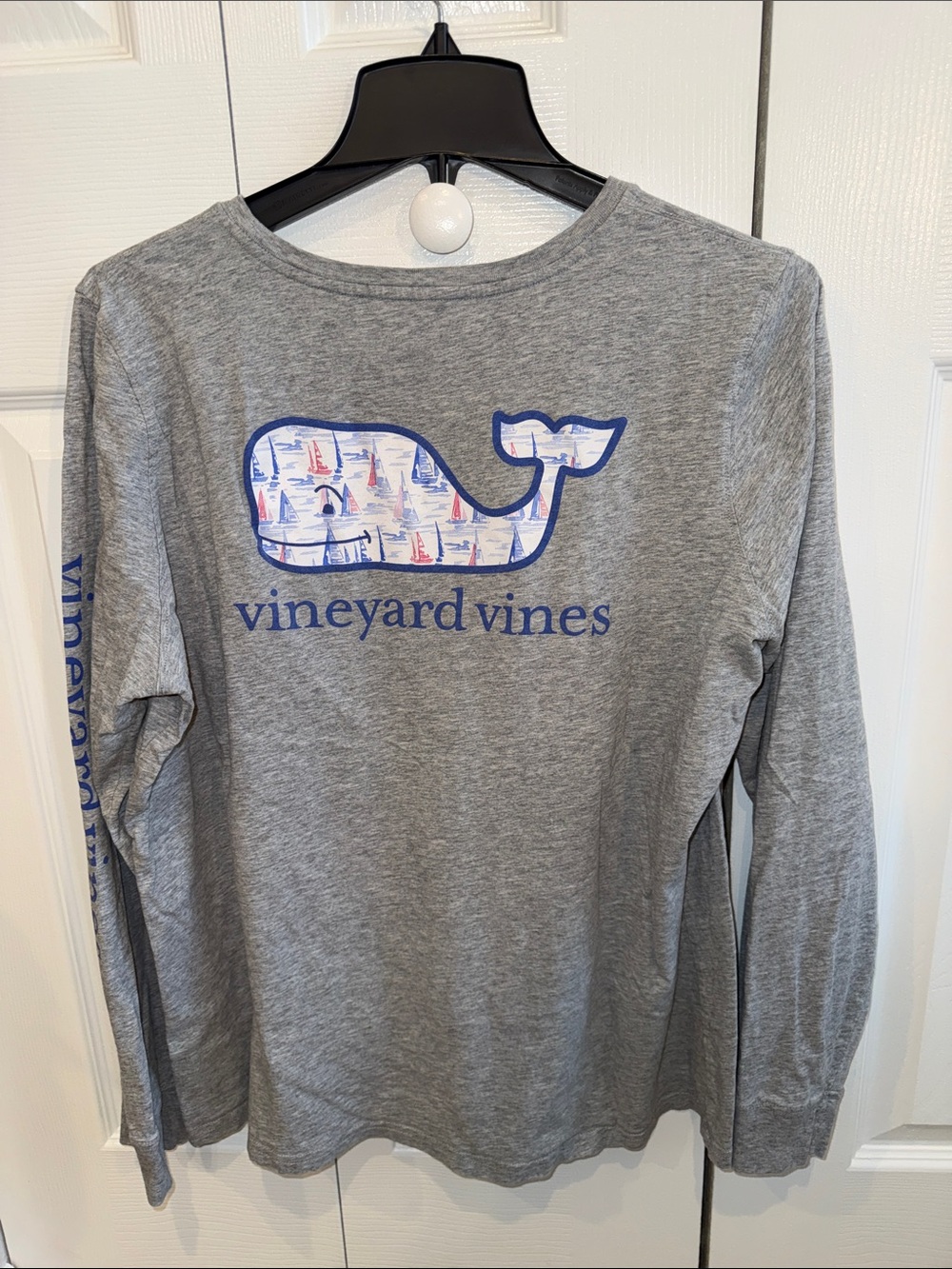 EUC - vineyard vines, long sleeve T-shirt, Heather Gray XL